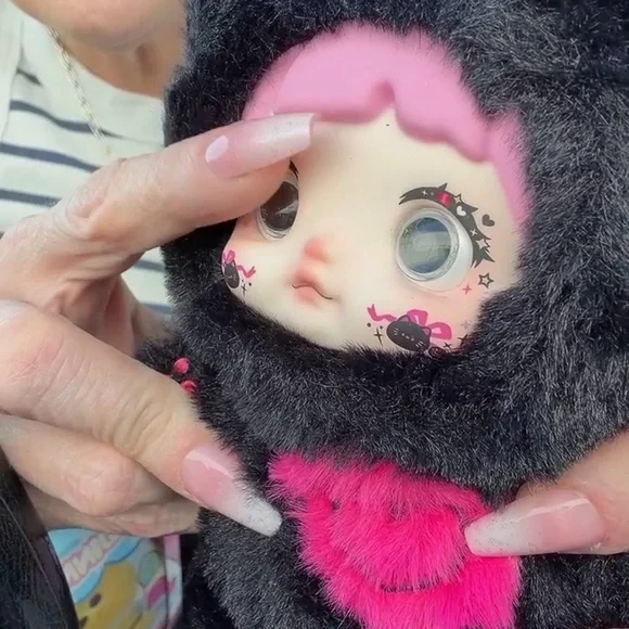 Nommi “MIMI” Loveliness Never Ends Series Blind Box Raspberry Cat Pink Black 🩷 - Picture 9 of 11